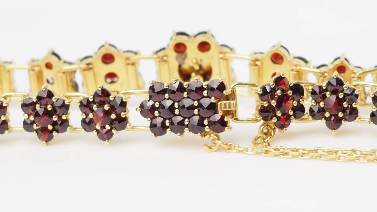 Vintage Yellow Gold And Garnet Bracelet-photo-4