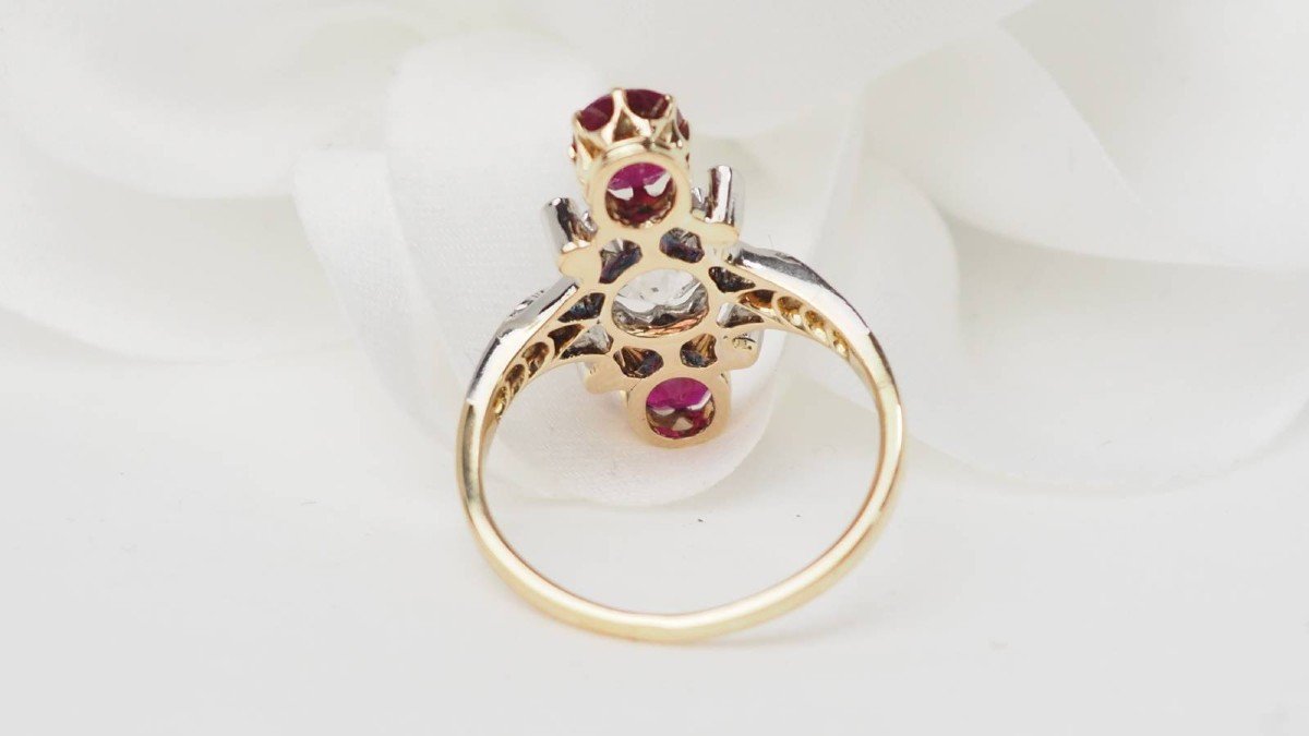 Bague Marquise En Jaune, Rubis Et Diamants-photo-2