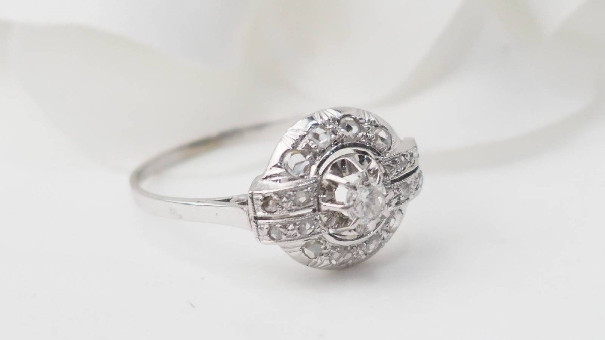 Art Deco Ring In White Gold And Diamonds-photo-3