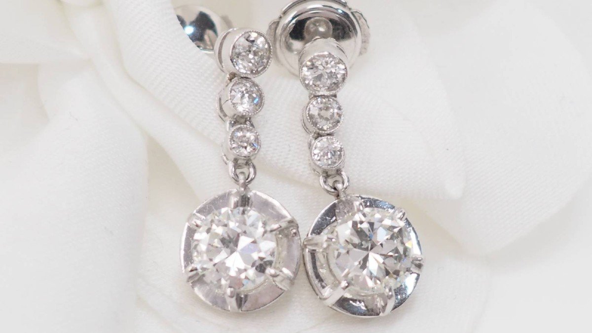 Pair Of Antique Sleepers In White Gold And Diamonds-photo-1