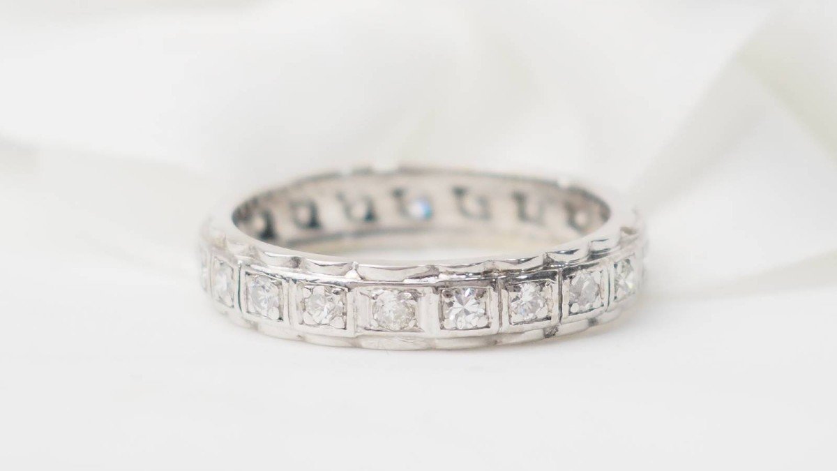 American Wedding Ring In White Gold And Diamonds 0.52ct