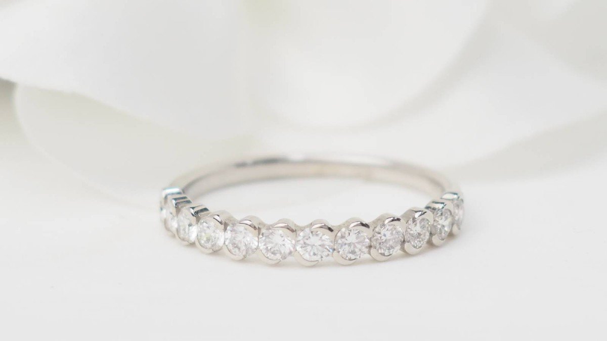 Half Alliance In White Gold And Diamonds 0.50ct