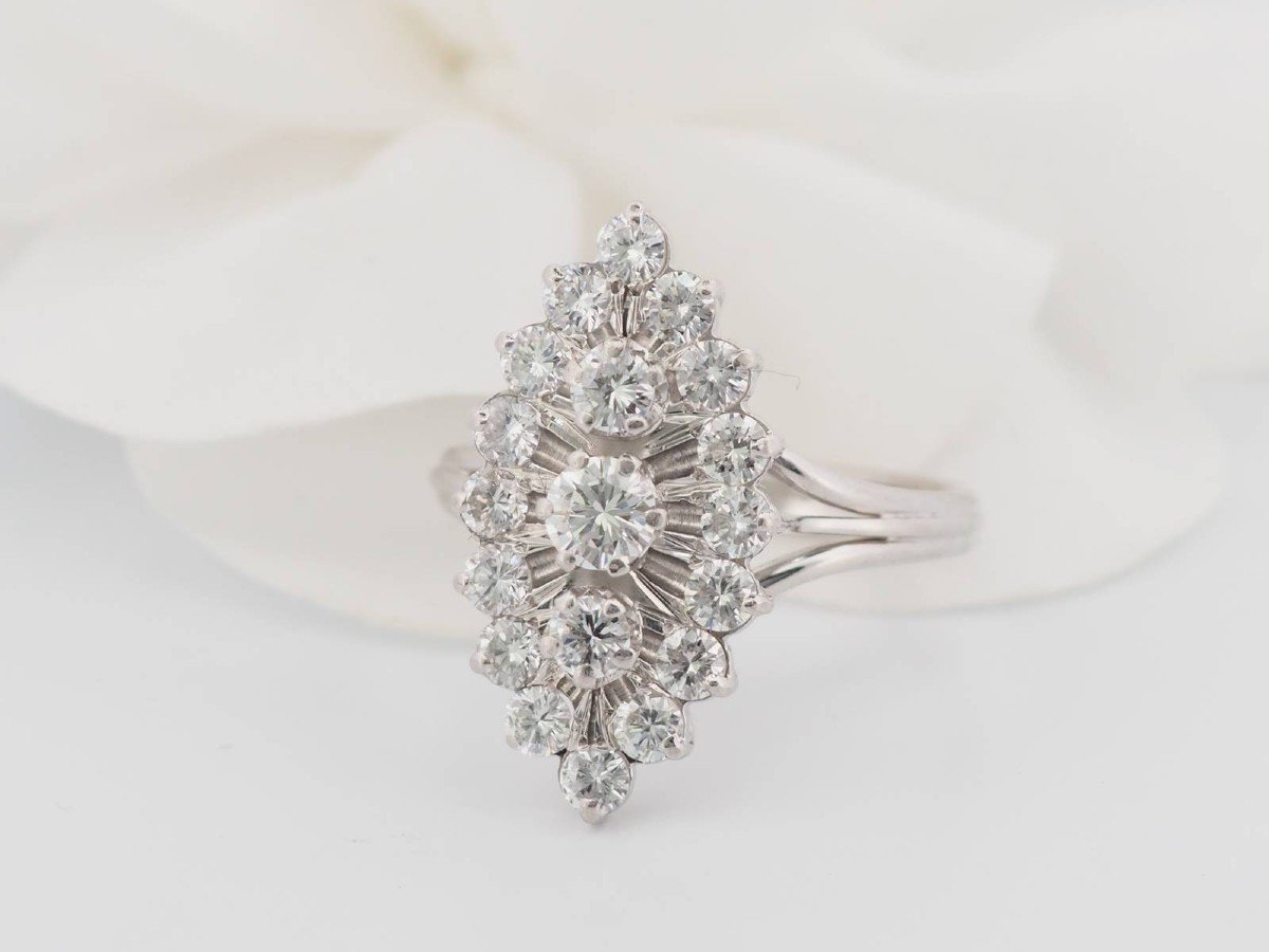 Marquise Ring In White Gold And Diamonds 1.20ct -photo-3