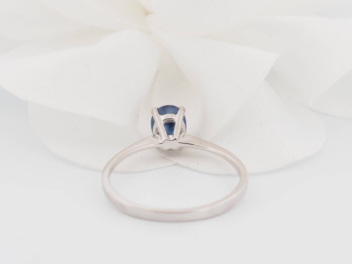 White Gold And Oval Sapphire Solitaire Ring-photo-2