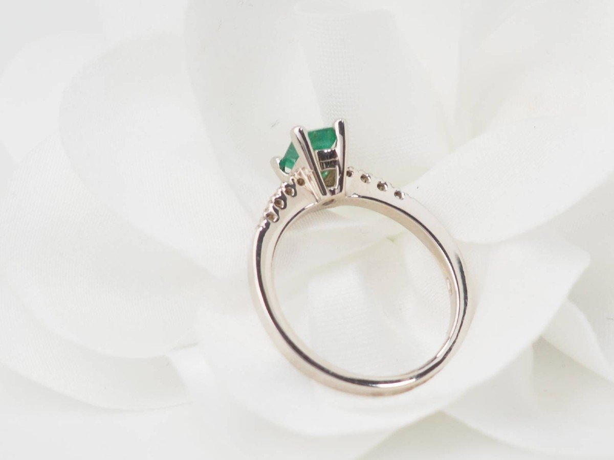 White Gold, Emerald And Diamond Solitaire Ring-photo-1