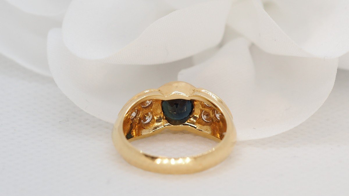 Bague En Or Jaune, Saphir Rond Et Diamants -photo-1