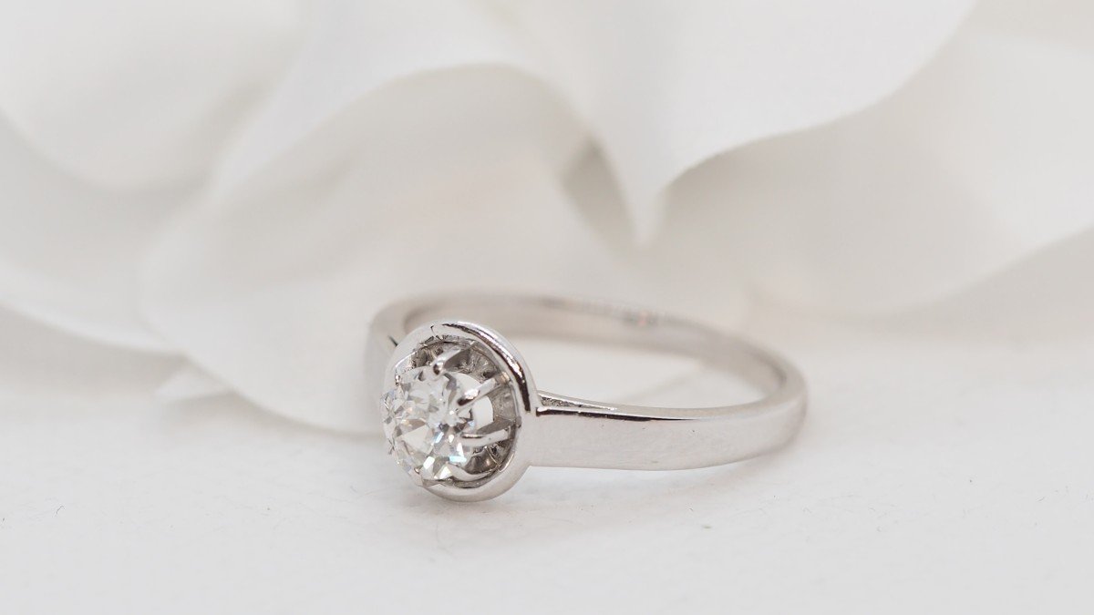 Solitaire Ring In Platinum And Diamond-photo-4