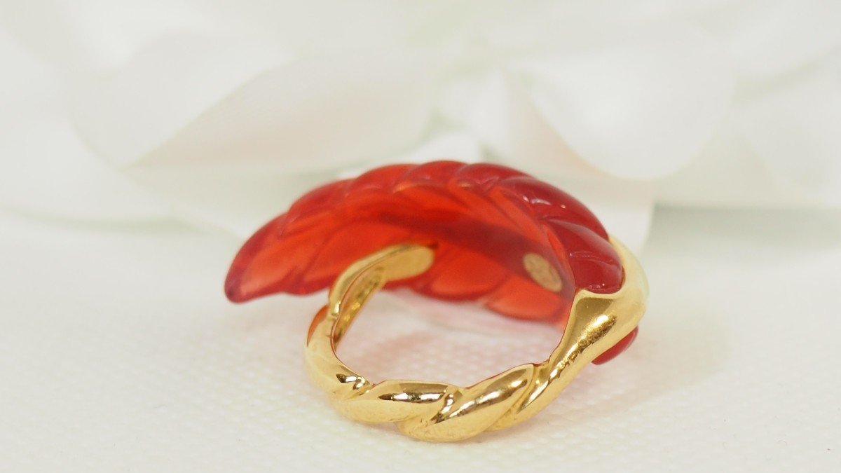Leaf Ring In Yellow Gold And Resin-photo-3