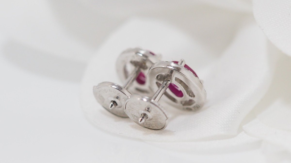 Boucles d'Oreilles En Or Blanc, Rubis Et Diamants-photo-3