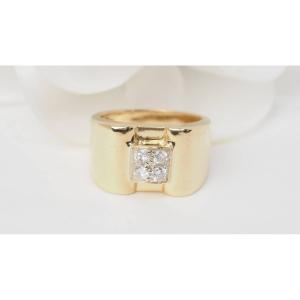 Tank Ring In Yellow Gold And Diamonds