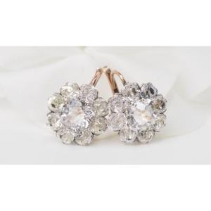 Boucles d'Oreilles Dormeuses En Or Et Pierres Blanches