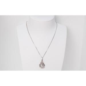 1930s Art Deco Pendant In White Gold And Diamonds