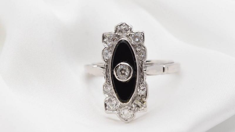 Proantic: Ring In Rose Gold, Onyx And Small Diamond, Art Deco,1930/40