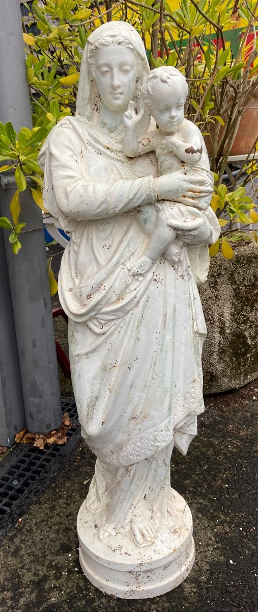 Vierge à L’enfant En Fonte XXeme