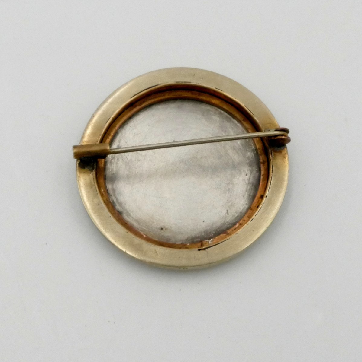  Broche En Bronze, « La Cruche Cassée », Greuze, 1920.-photo-2