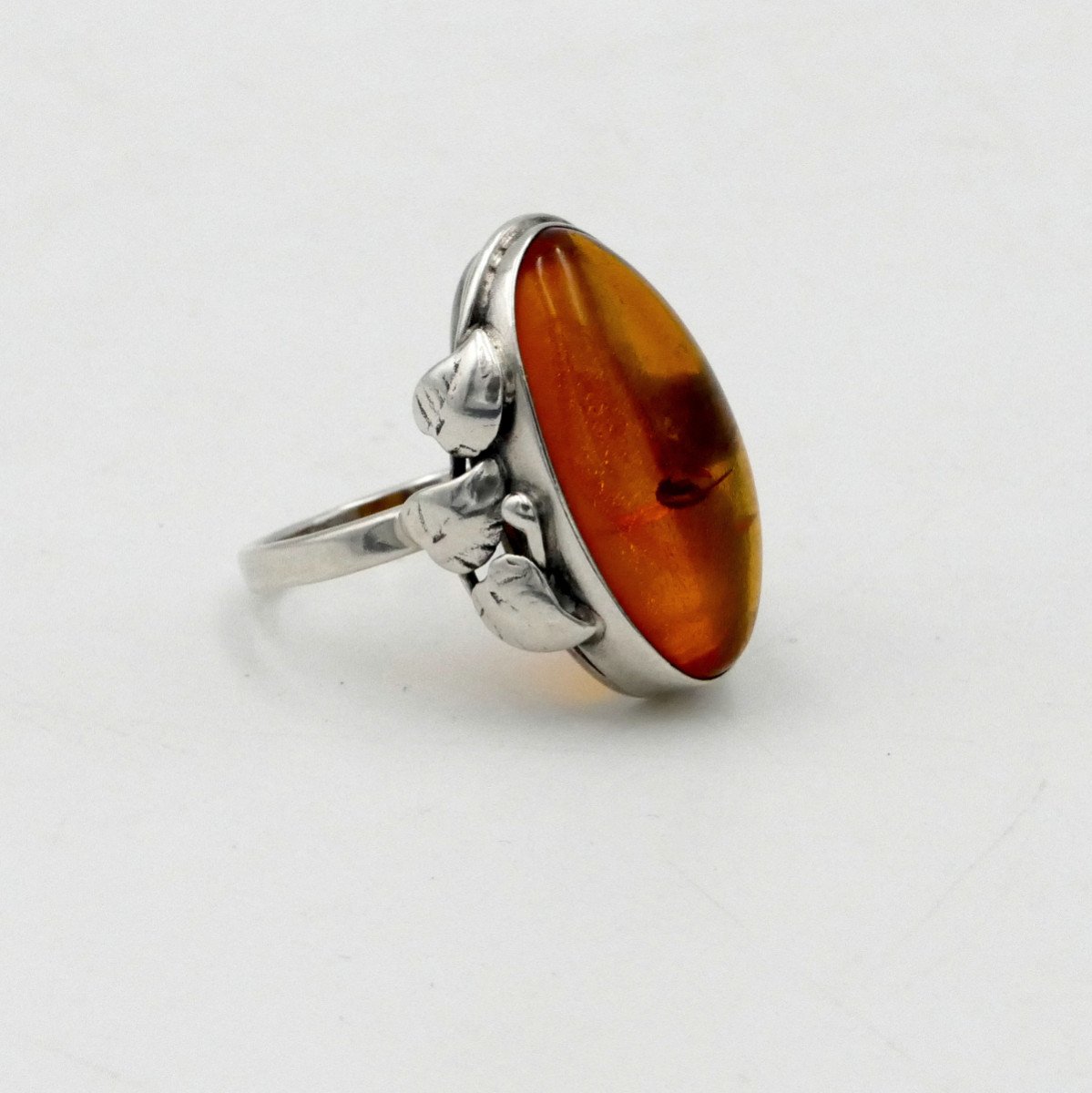 Ring With Large Amber Cabochon On Silver, Art Nouveau Style, Tdd 55.-photo-3