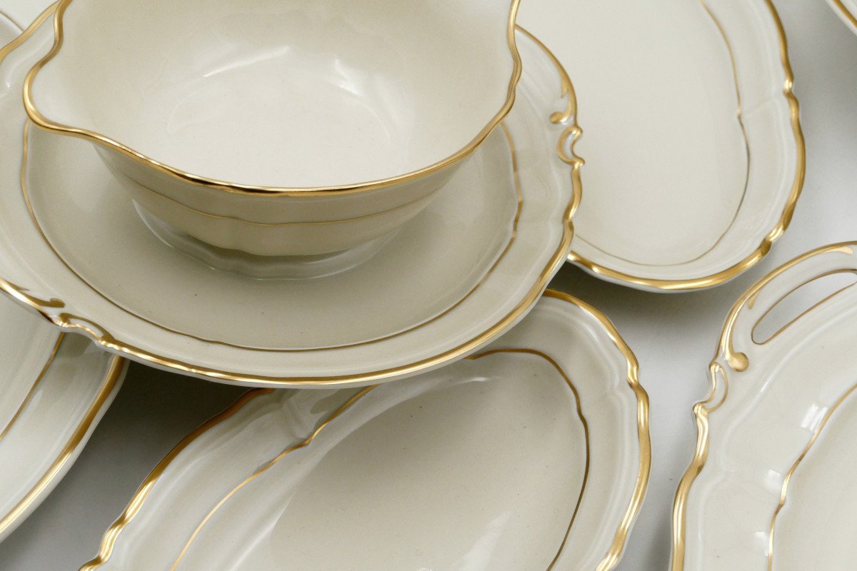 Bernardaud Limoges, Modèle Louis XV, 123 Pièces, Important Service De Table.-photo-3