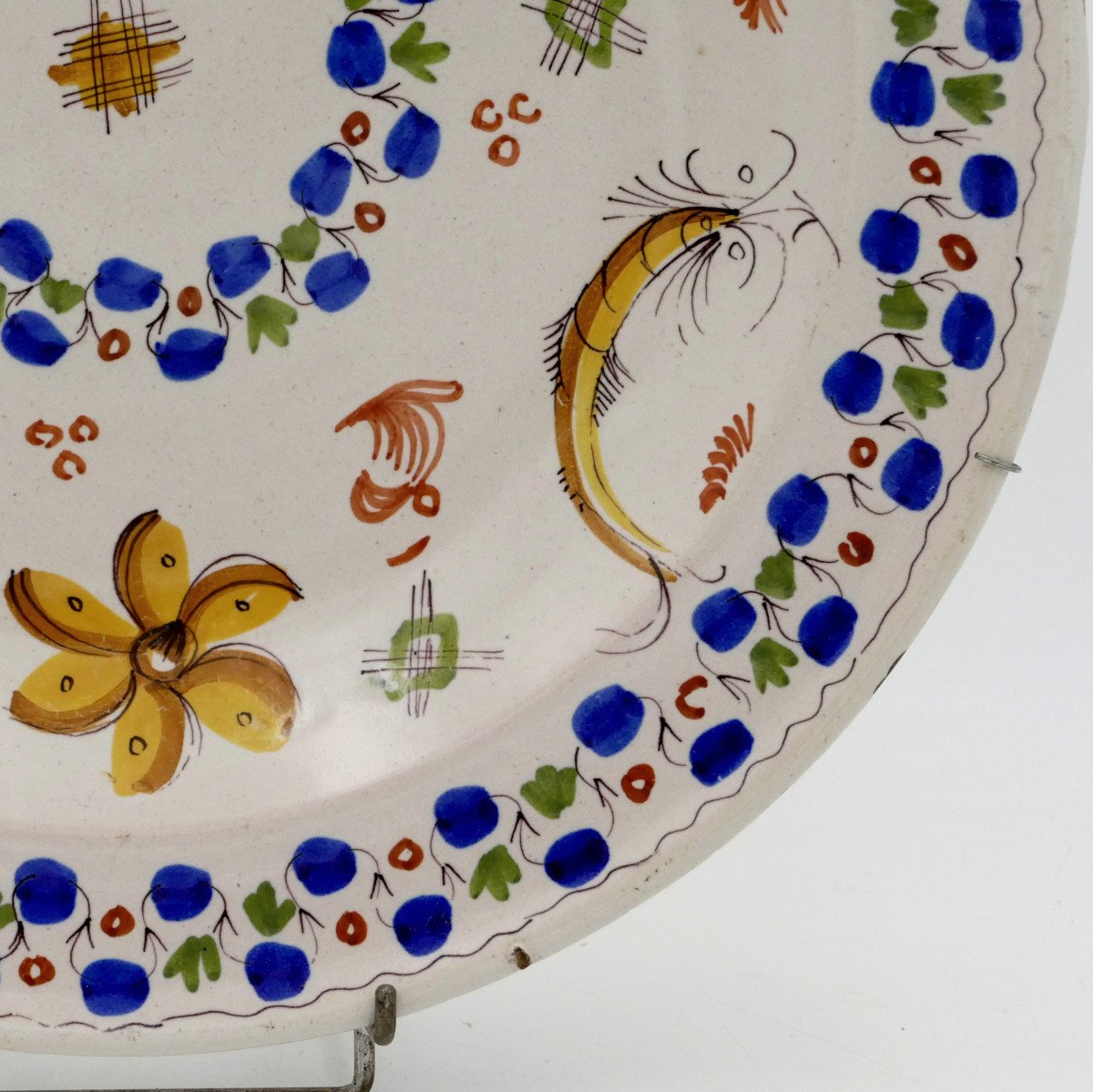 Earthenware Dish, Decorated With Shrimps, Lemons And Flowers, 19th Century.-photo-2