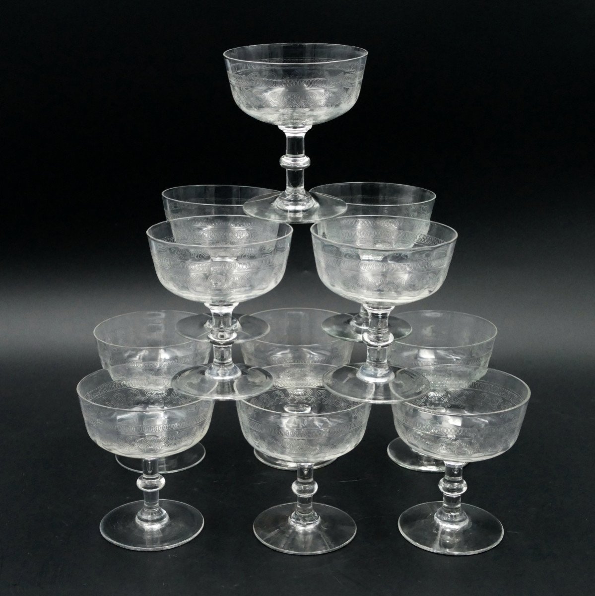 Eleven Engraved Glass Champagne Coupes, Late 19th / Early 20th Century.-photo-2