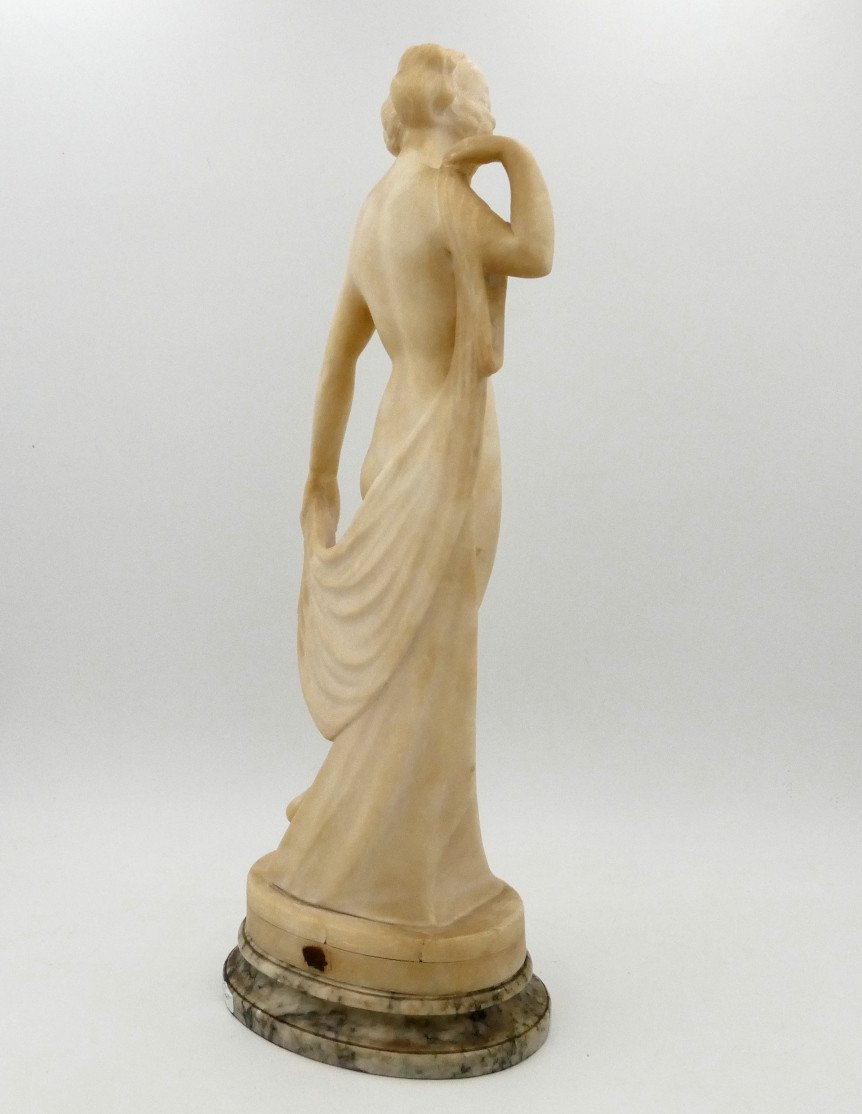 « Vénus Sortant Du Bain », Statue En Albâtre, Ou « Jeune Femme Au Drapé », Art Nouveau.-photo-1