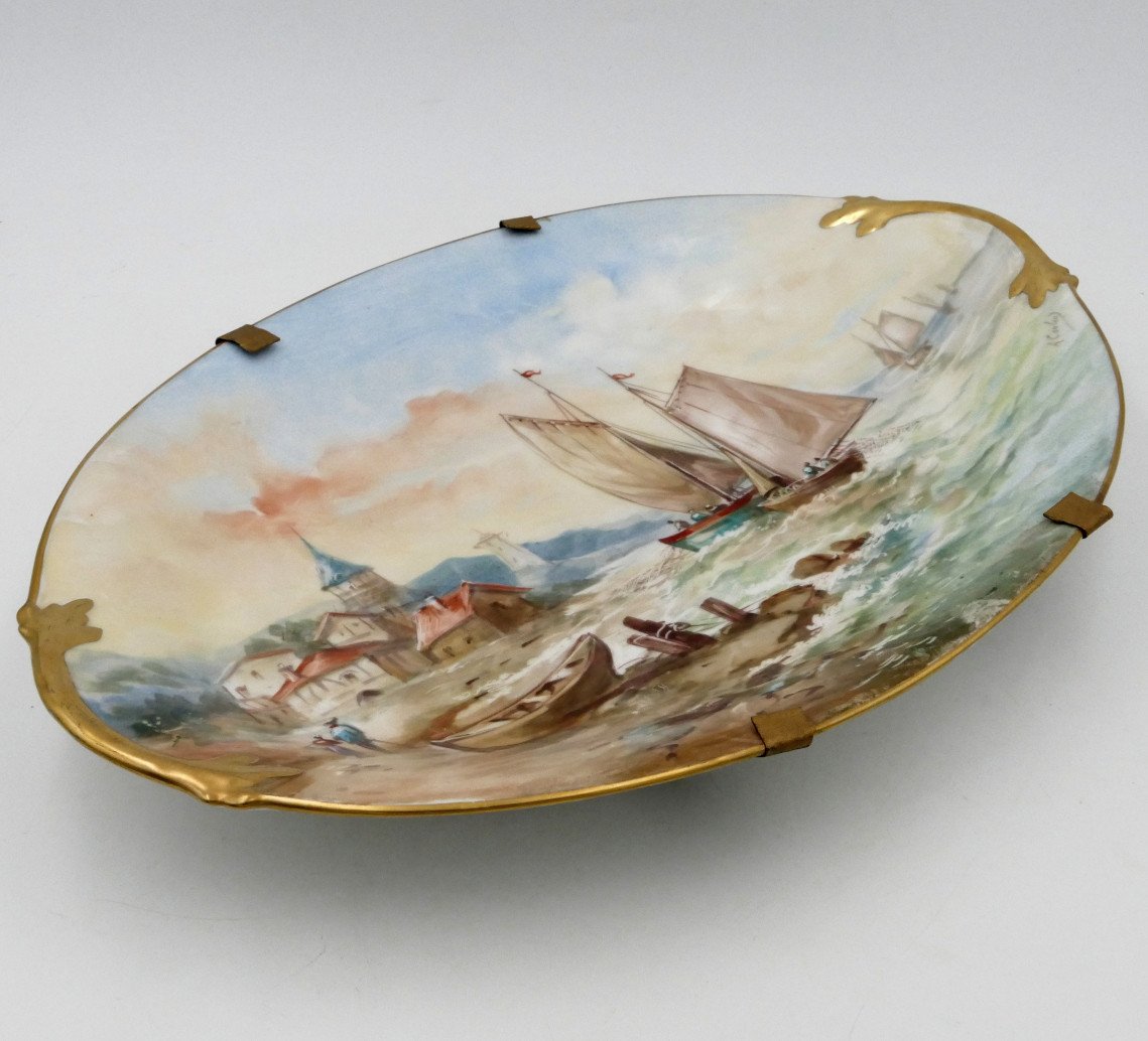 Paire De Grands Plats En Porcelaine De Limoges, Décor De Marines, 1900, Signées A. Coulaud.-photo-1