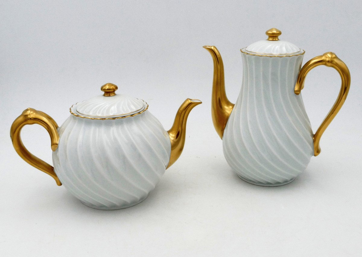 Haviland, Limoges, 138 Pieces, Large Twisted Dinner Service, White And Gold.-photo-5