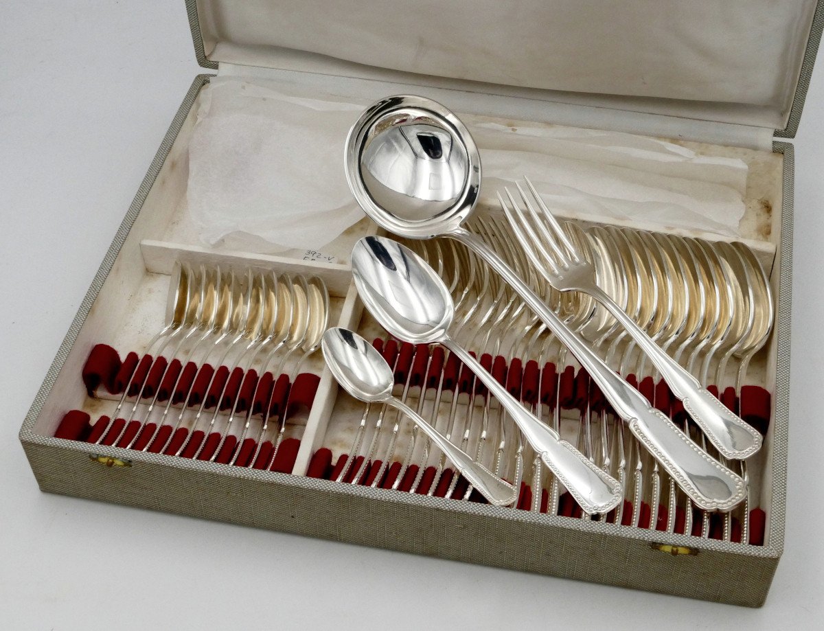 Important Silver Plated Metal Cutlery Set, 134 Pieces In Cases, 20th Century. -photo-1