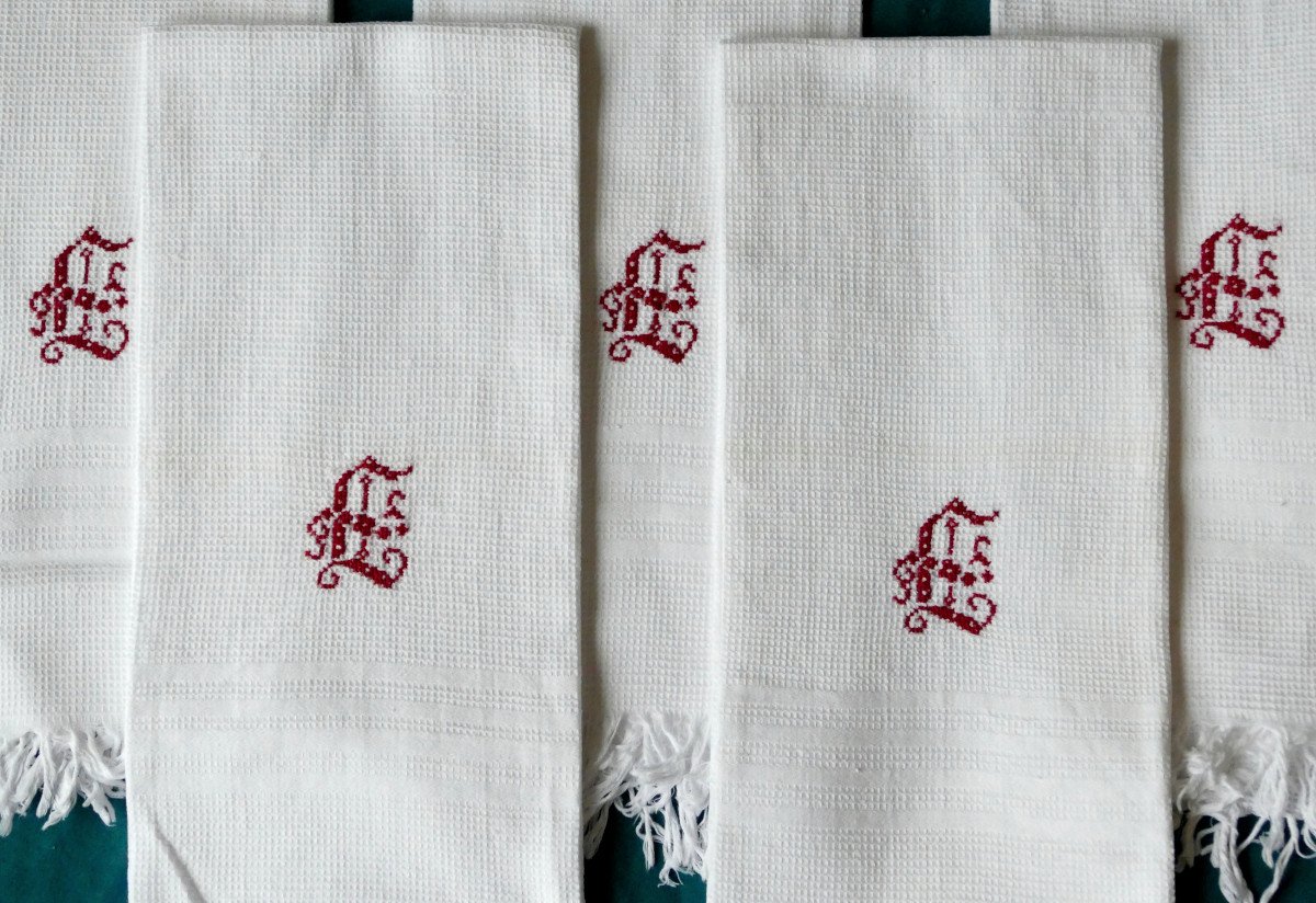 Five Hand Towels, Red "l" Monogram, Art Deco.-photo-2