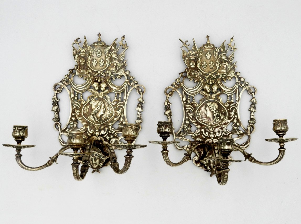 Pair Of Bronze Wall Lights "with The Arms Of France" Profiles Of Louis XIV And Marie Thérèse, 19th Century-photo-2