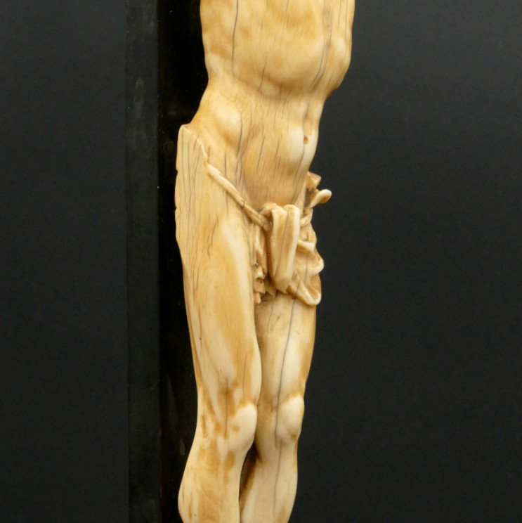 Christ In Ivory, End Of The 18th Century - Beginning Of The 19th Century.-photo-4