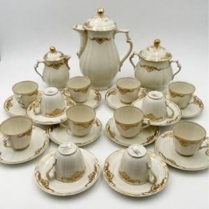 Bernardaud Limoges, Coquille Model, Coffee Service, 20th Century.