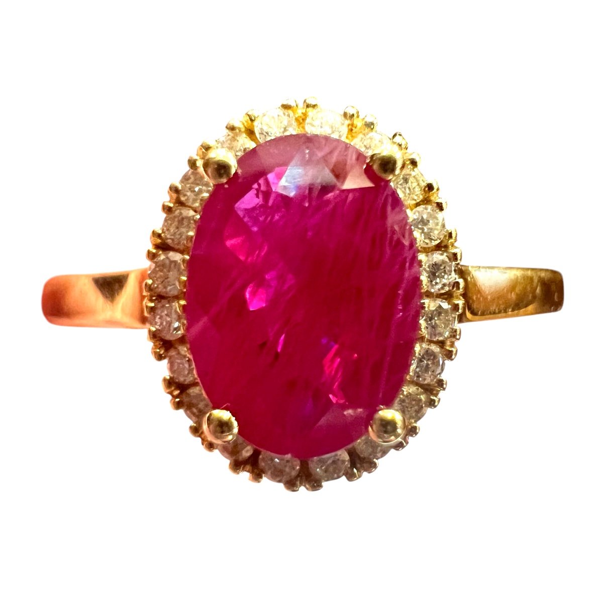 Bague Rubis entouré de diamants