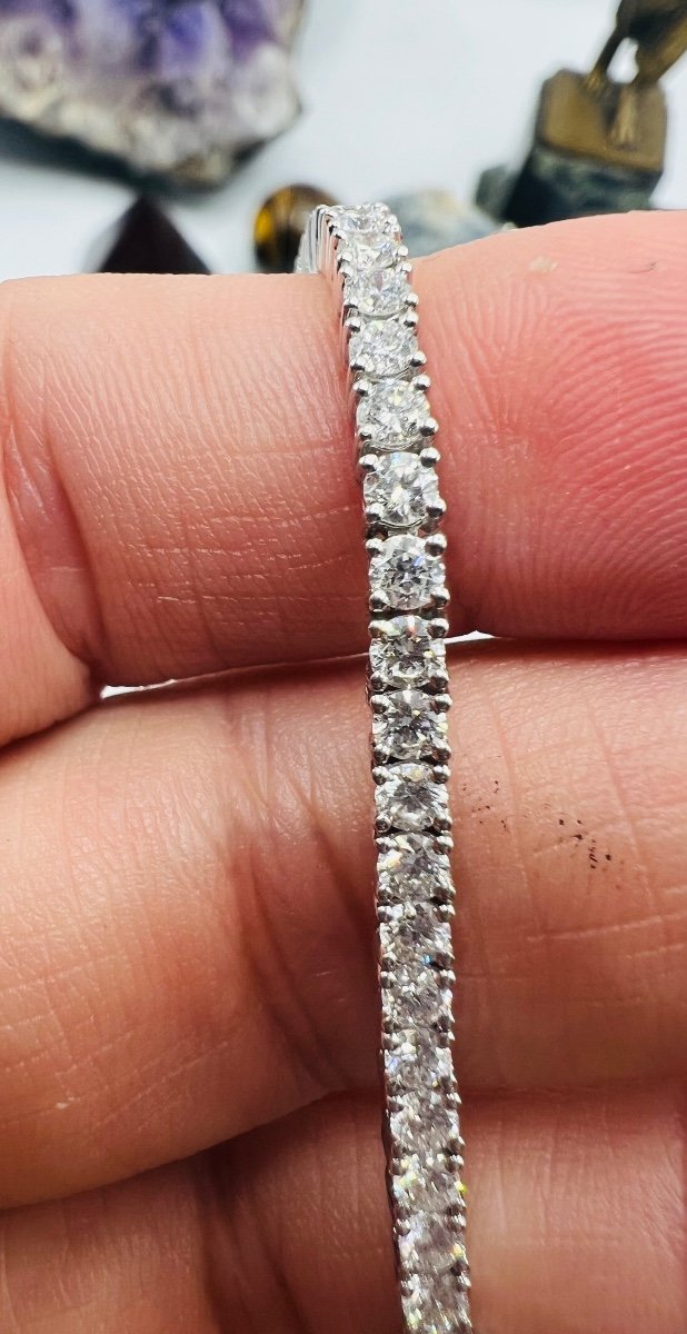 Bracelet "ligne Tennis" Or 18 Carat Blanc Serti De Diamants Pour 4 Carat En Totalité -photo-2