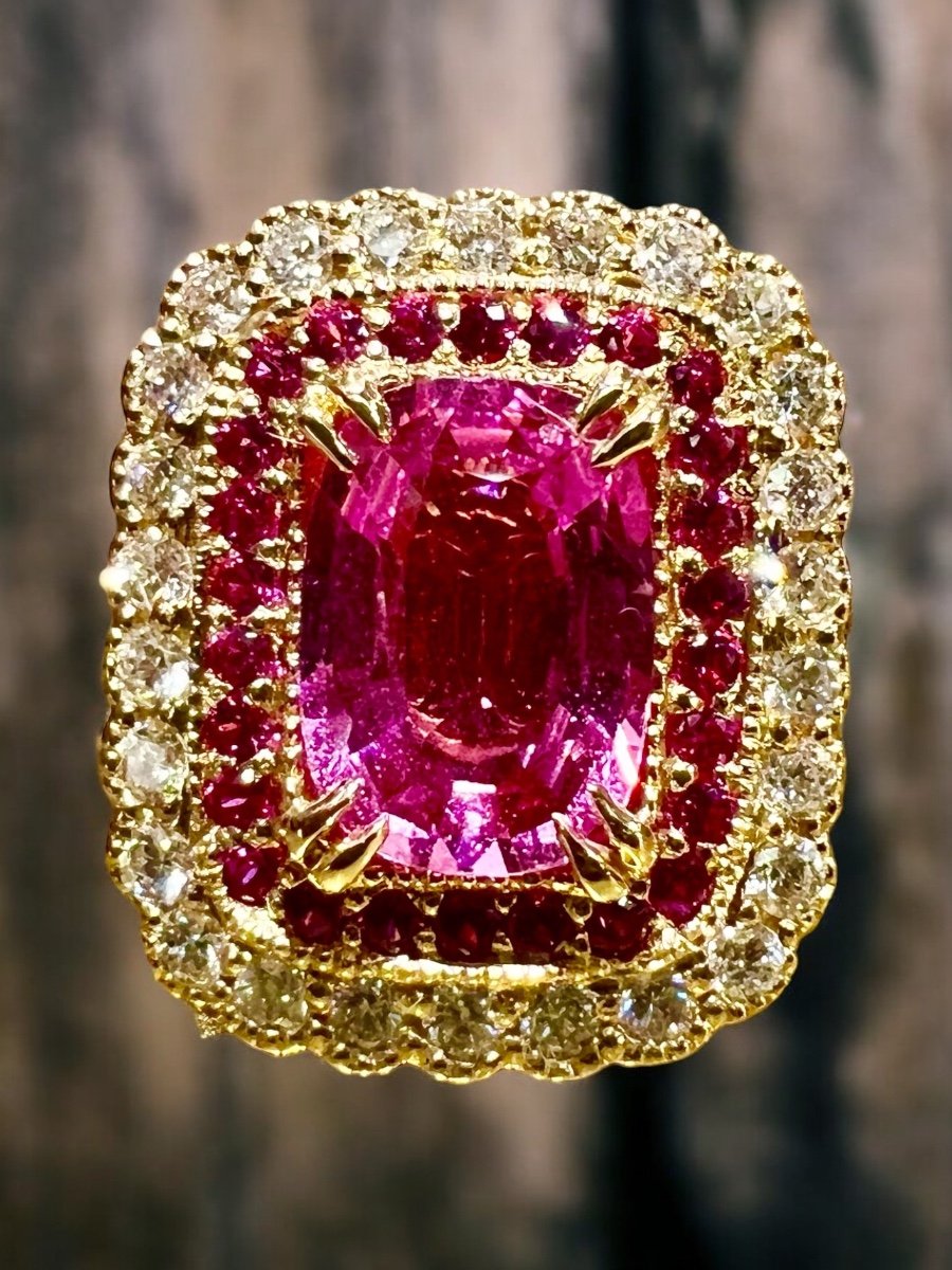 Pink Sapphire Ring 1.20 Carat Around Paved Diamonds And Pink Sapphires-photo-3