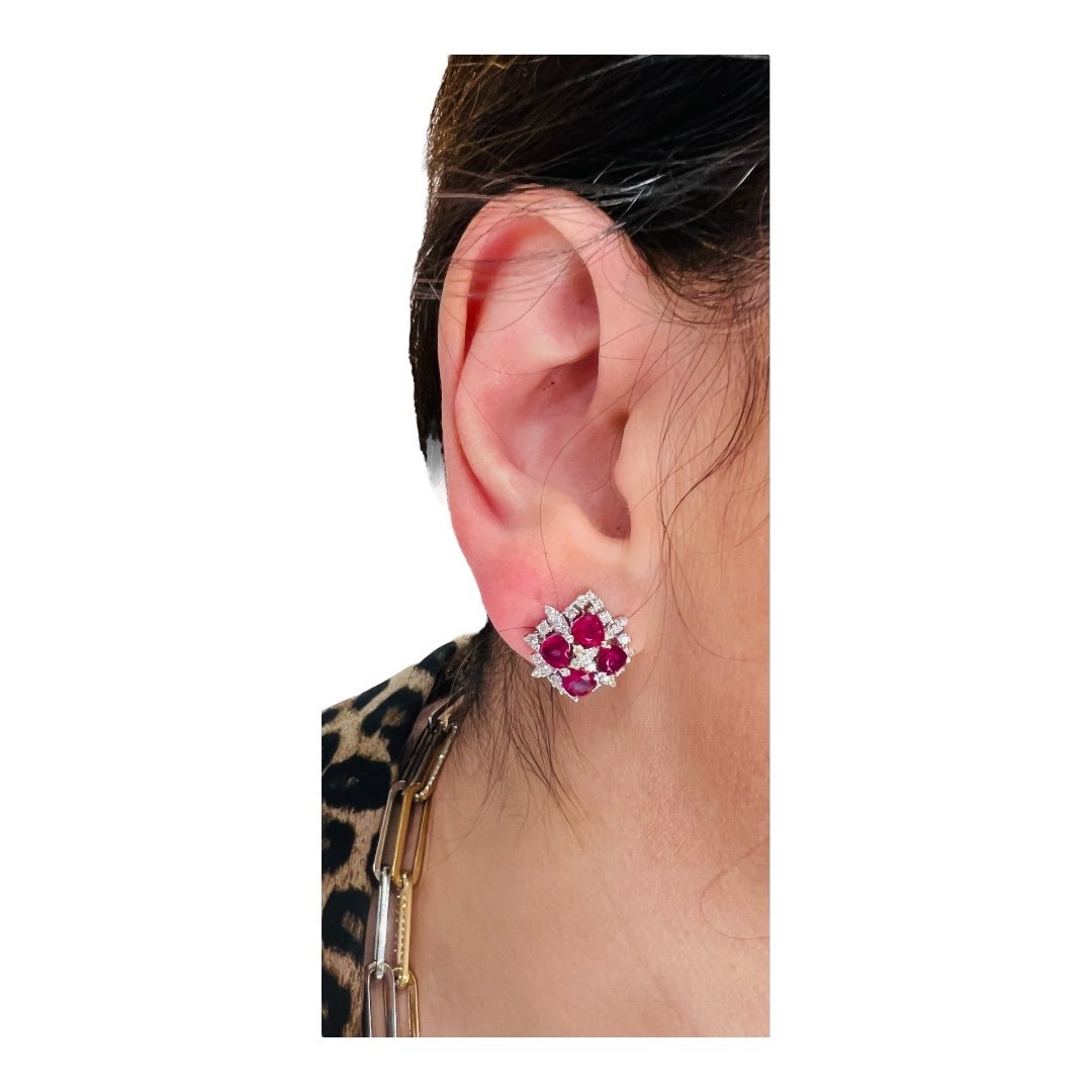 Boucles d'Oreille 8 Rubis Taille "coeur",  Diamants, Or 18 Carat-photo-1