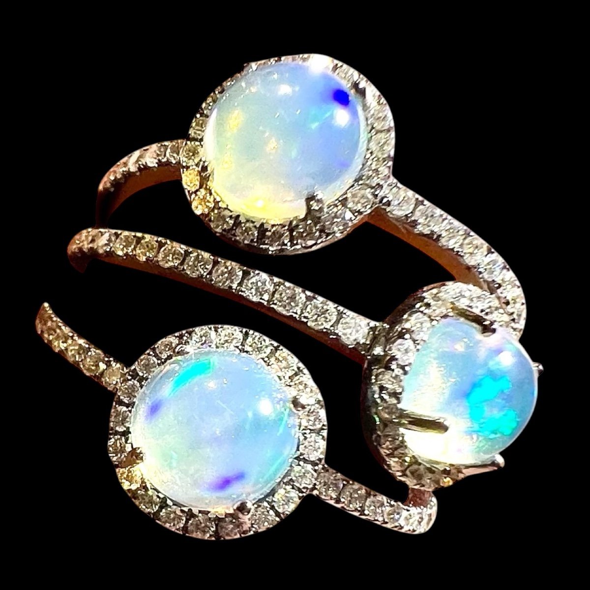 18 Carat Gold Opal And Diamond Ring-photo-8