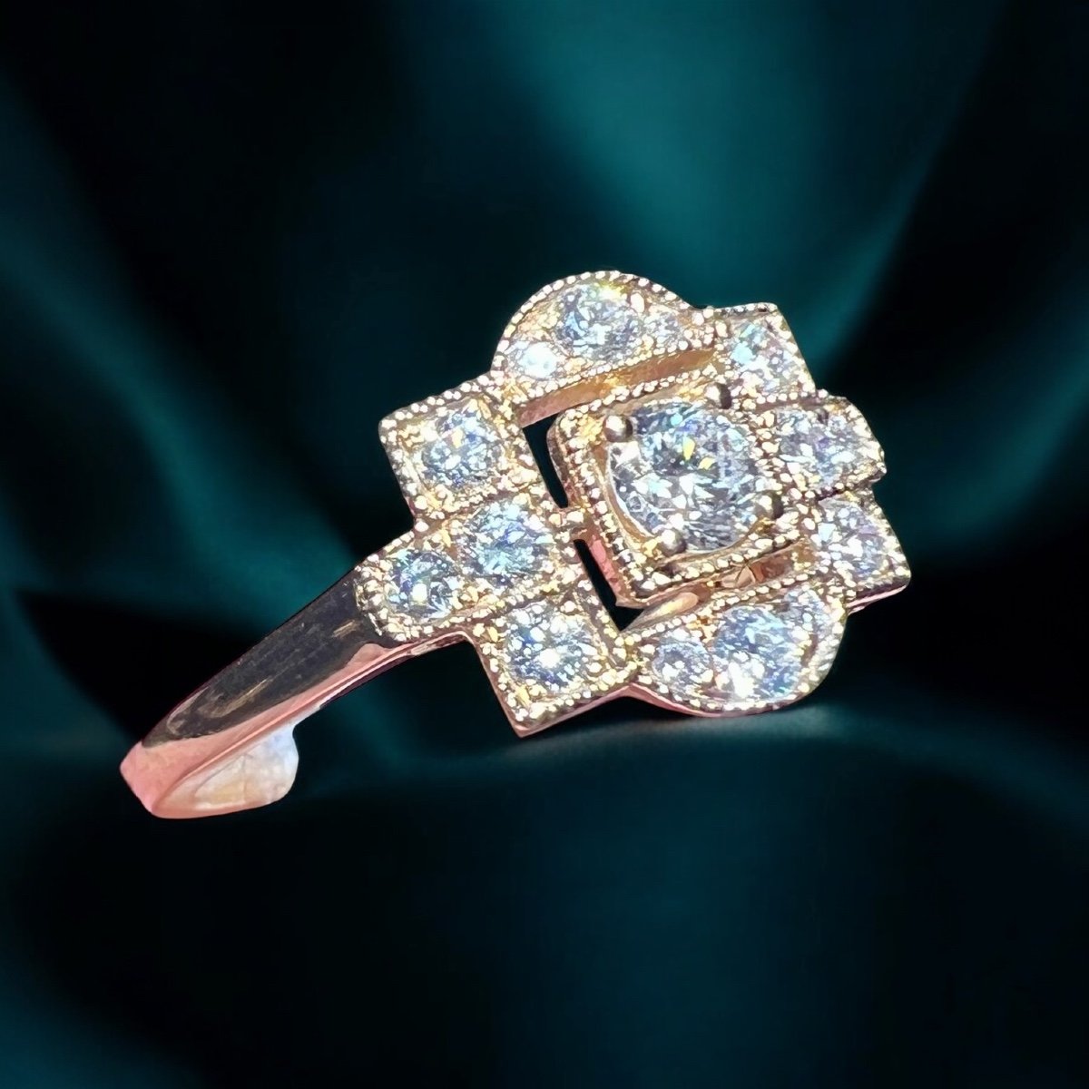 Diamond Ring, 18 Carat Rose Gold-photo-3