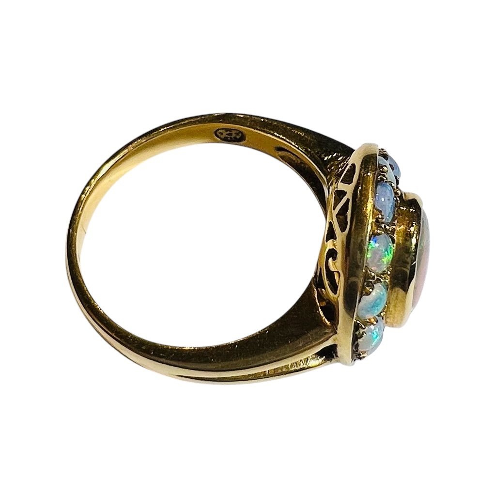 Marguerite Ring, Retro, 18 Carat Yellow Gold, Opals, Napoleon III Style, Circa 1970-photo-2