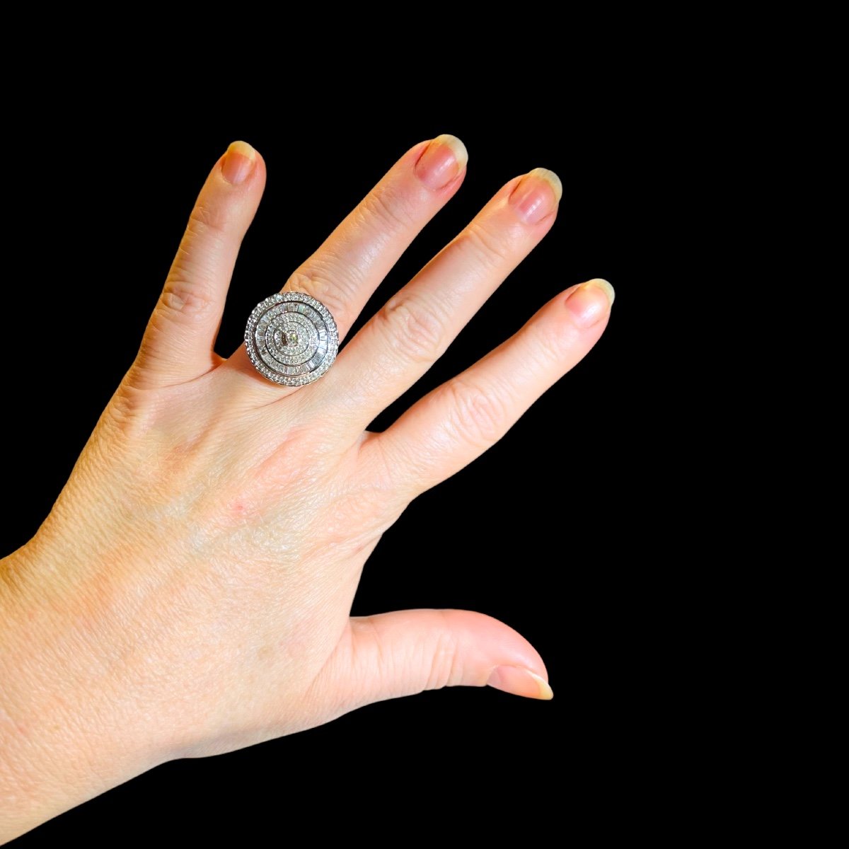 Ring, Diamonds Or 18-carat White-photo-4