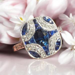 Bague Saphirs Et Diamants, Or 18 Carat