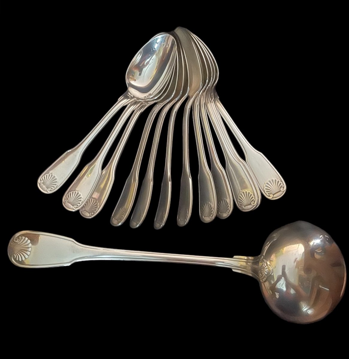 12 Christofle Spoons And Ladle In Silver-plated Metal Vendôme Model Shell Silverware Louis XV