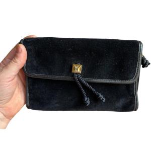 POCHETTE CÉLINE EN VELOURS NOIR  VINTAGE TRIOMPHE  POCHETTE SOIRÉE 