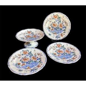 ASSIETTES ET COMPOTIER EN FAÏENCE DE GIEN  MODELE DELFT  COQ ET PIVOINES FAÏENCE  XXe