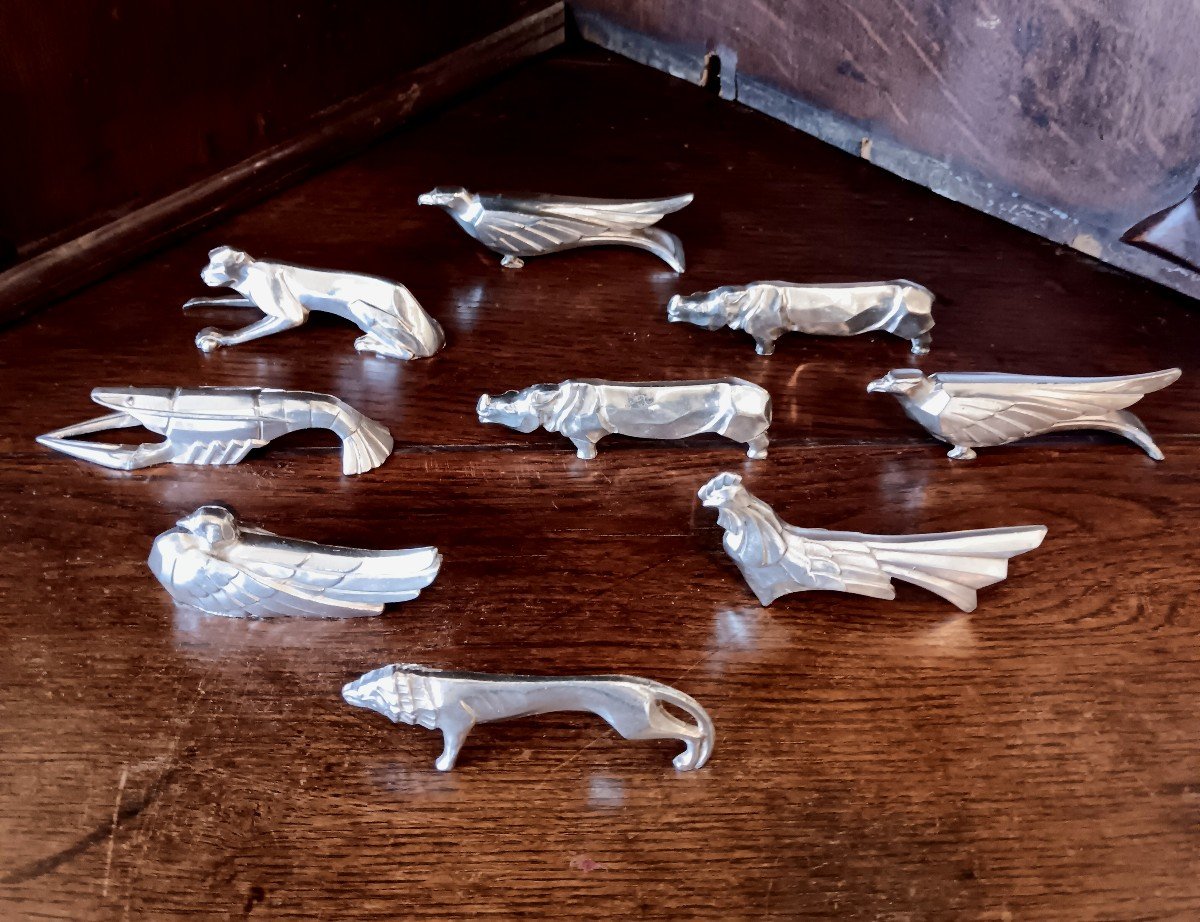 9 Silver Metal Knife Holders With Art Deco Animals