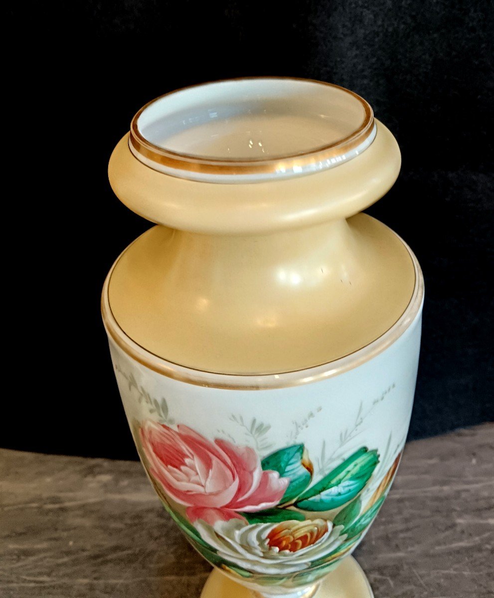 Pair Of 19th Century Opaline Vases-photo-3