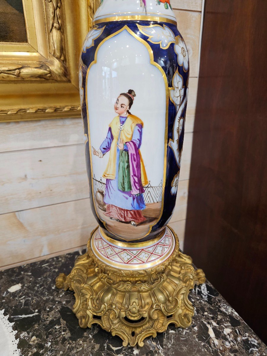 Porcelaine De Bayeux. Paire De Lampes à Pétrole. -photo-1