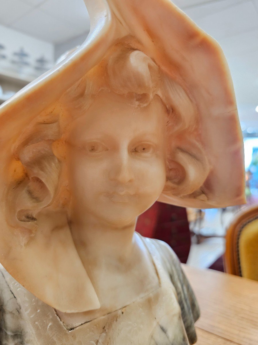 Telemaco Cipriani. Bust Of A Young Woman In Alabaster And Marble.-photo-4