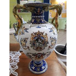 Gien; Grand Vase Ovoïde En Faïence. 