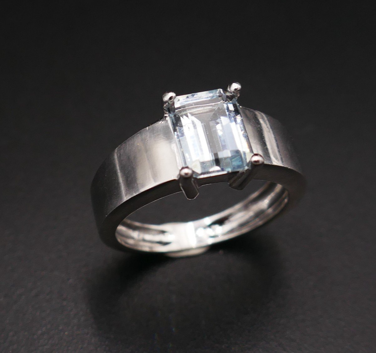 Ring Set With An Aquamarine, 18k White Gold.-photo-2