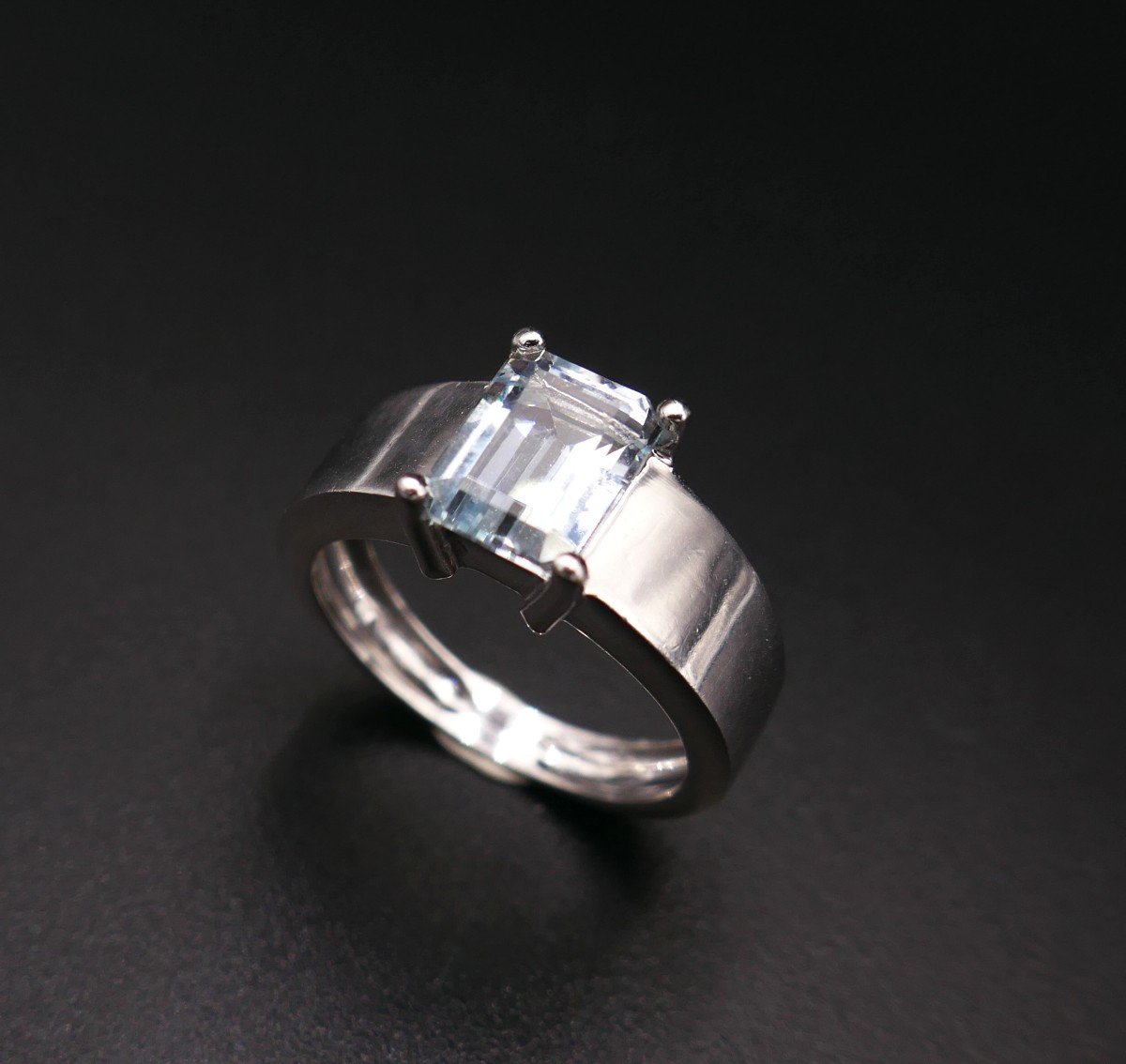 Ring Set With An Aquamarine, 18k White Gold.-photo-3